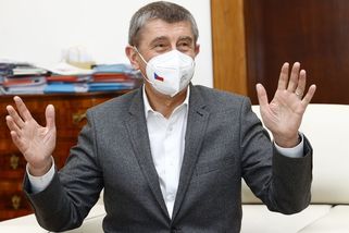 Zase jsme best in covid, kasal se Babiš před odletem do Slovinska - Novinky